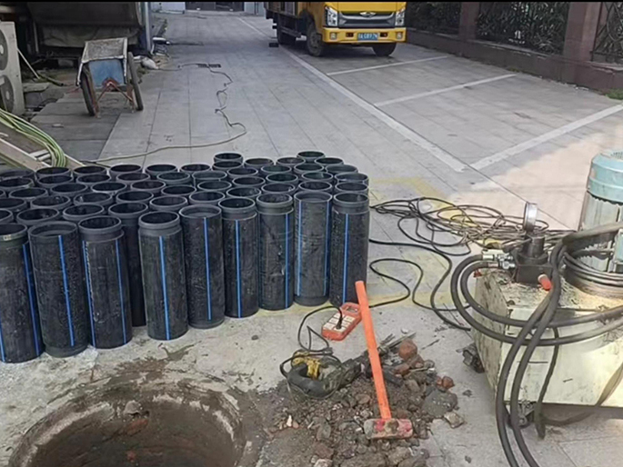 东海PE置换管厂家 DN315置换管 非开挖管短管置换